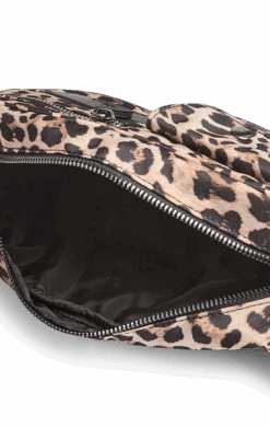 DarlaMBG Leopard Bæltetaske, Monochrome -Tasker Shop markberg dk bum bag one size darlambg leopard baeltetaske monochrome 1112365125