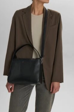 EsaMBG Crossbody Taske, Antique 11 EsaMBG Crossbody Taske, Antique -Tasker Shop markberg dk crossbody bag one size esambg crossbody taske antique 72801728823673