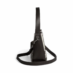 EsaMBG Crossbody Taske, Cow Print -Tasker Shop markberg dk crossbody bag one size esambg crossbody taske cow print 72801734721913