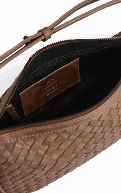 Mini MuseMBG Taske, Weave -Tasker Shop markberg dk crossbody bag one size mini musembg taske weave 1170436812
