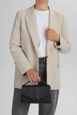 ZoeMBG Crossbody Taske, Grain, Gold 14 ZoeMBG Crossbody Taske, Grain, Gold -Tasker Shop markberg dk crossbody bag onesize zoembg crossbody taske grain 59271003341139