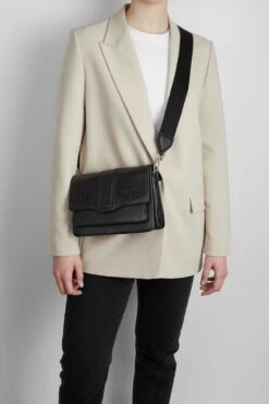 JaneMBG Crossbody Taske, Mat Croco 13 JaneMBG Crossbody Taske, Mat Croco -Tasker Shop markberg dk crossbody taske one size janembg crossbody taske mat croco 51091940802899