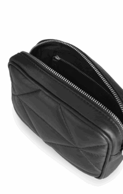 PernillaMBG Crossbody Taske, Diamond -Tasker Shop markberg dk crossbody taske one size pernillambg crossbody taske diamond 54023904624979