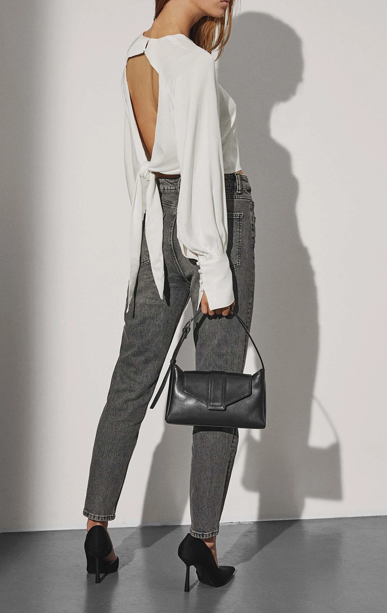 DaphneMBG Taske, Antique 2 DaphneMBG Taske, Antique - Image 2