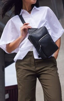 FreeMBG Sling Bag -Tasker Shop markberg dk one shoulder backpack onesize freembg one shoulder backpack 59107013624147