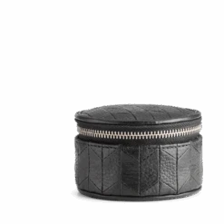 LovaMBG Smykkeboks, Large, Upcycled -Tasker Shop markberg dk smykkeboks one size lovambg smykkeboks large upcycled 37613587726578