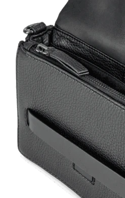 VanyaMBG Crossbody Taske, Grain -Tasker Shop markbergdk crossbody taske one size vanyambg crossbody taske grain 37587128418546